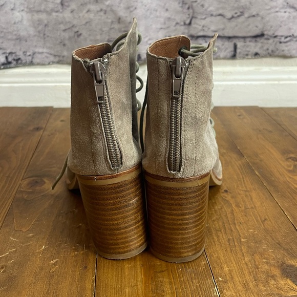 Jeffrey Campbell size 8 Cors lace up open toes heels - Picture 4 of 14